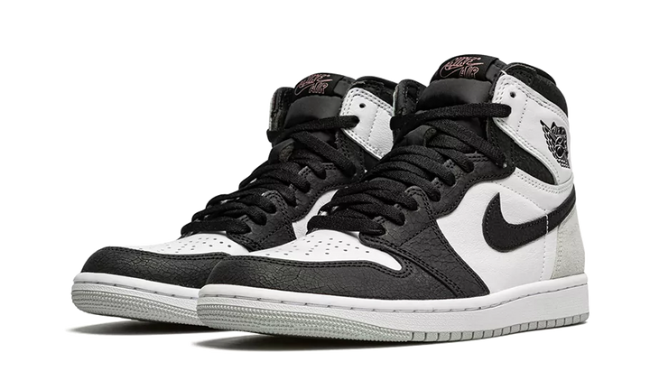 Air Jordan 1 Retro High OG Bleached Coral