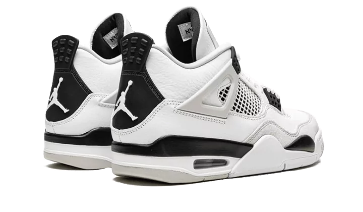 Air Jordan 4 Military Black